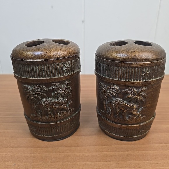 The Unbranded Brand Other - Carved Wood Toothbrush Holder Beach Tiki Palm Trees Elephants Trunks Up Set of 2